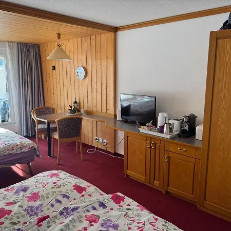 Adelhome Mit Gartensitzplatz 아파트